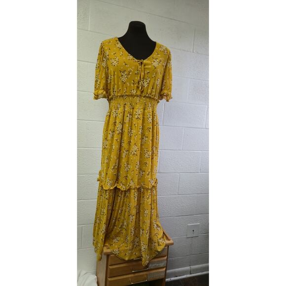 Sirenlily 3/4 Sleeve Maxi Floral Dress XL Yellow Lined Smocked Waist Tiered - Picture 3 of 7